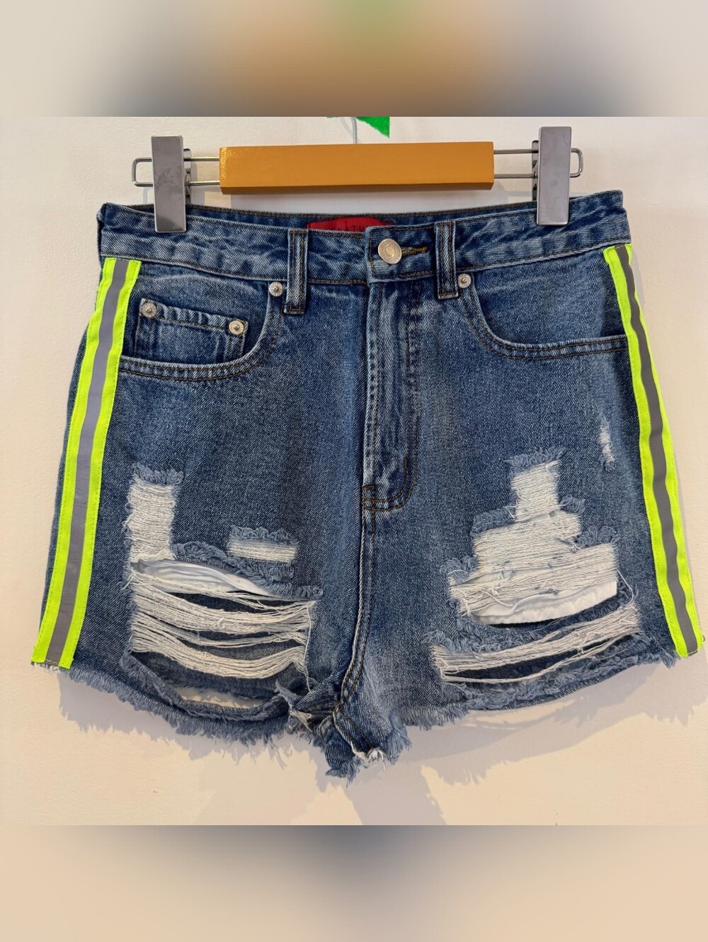 Signature 8 Reflective Neon Stripe Distressed Denim Shorts S